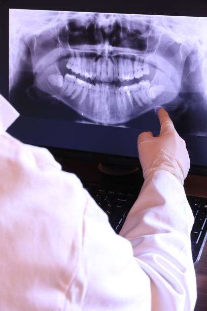 Best Broken or Chipped Tooth Repair in Ennis, TX